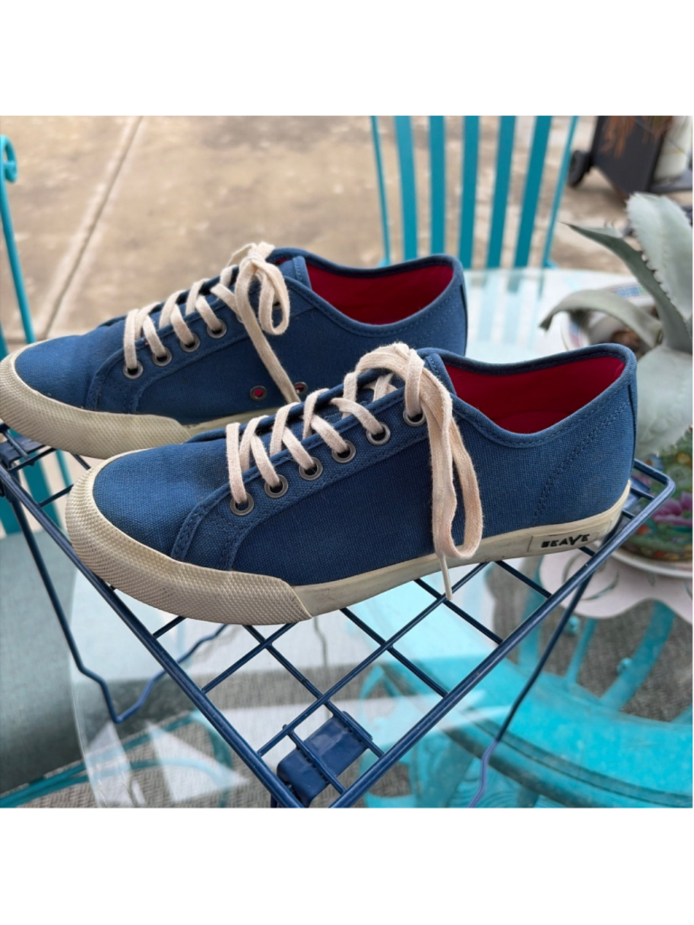 Women's SeaVees Blue Canvas Sneakers Size 7.5 with Red Accents